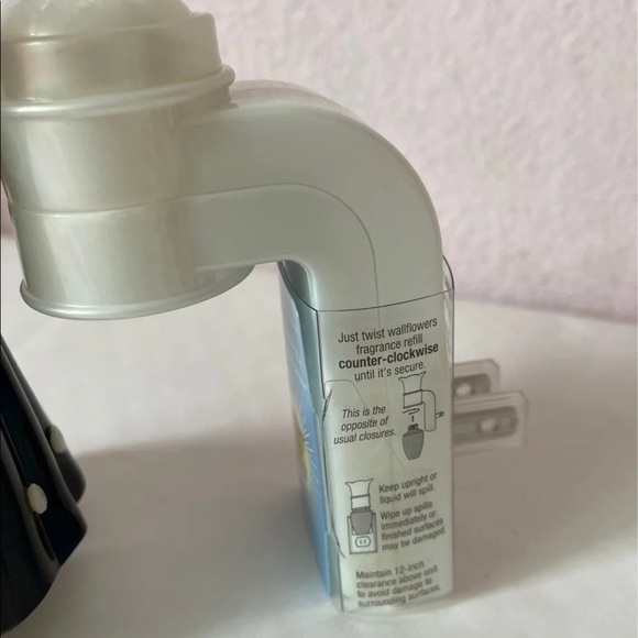 Wallflower Vampire Dog Nightlight - Picture 8 of 9